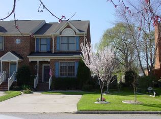 1824 Volvo Pkwy, Chesapeake, VA 23320
