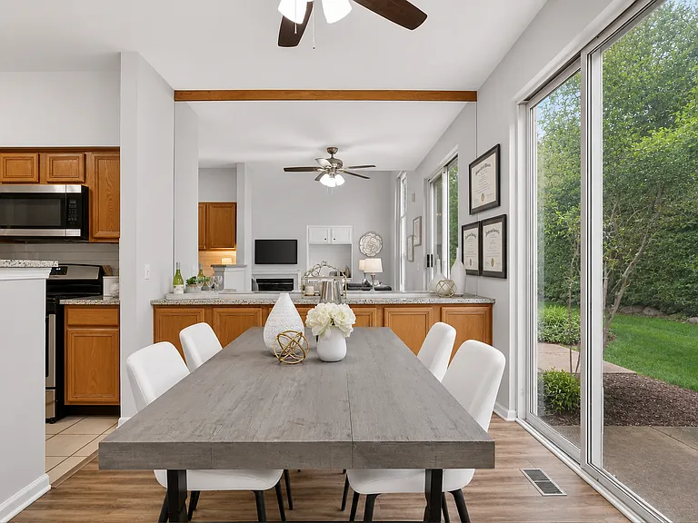 1258 S Candlestick Way — Photo 15