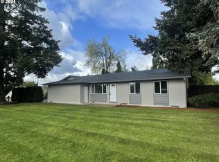 520 Pinedale Ave, Springfield, OR 97477