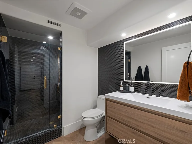 19432 Barrett Hill Cir — Photo 37