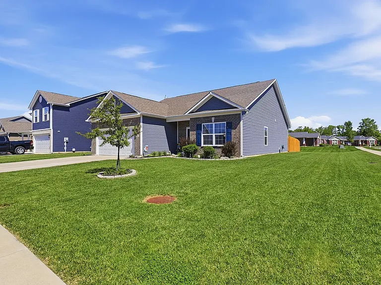 2332 Longleaf Ln — Photo 2