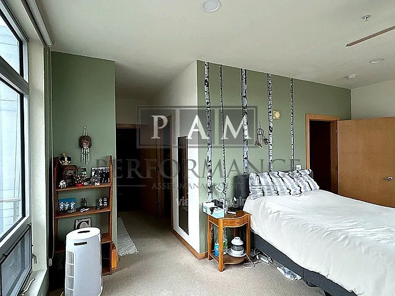601 E Ogden Ave #601 — Photo 12