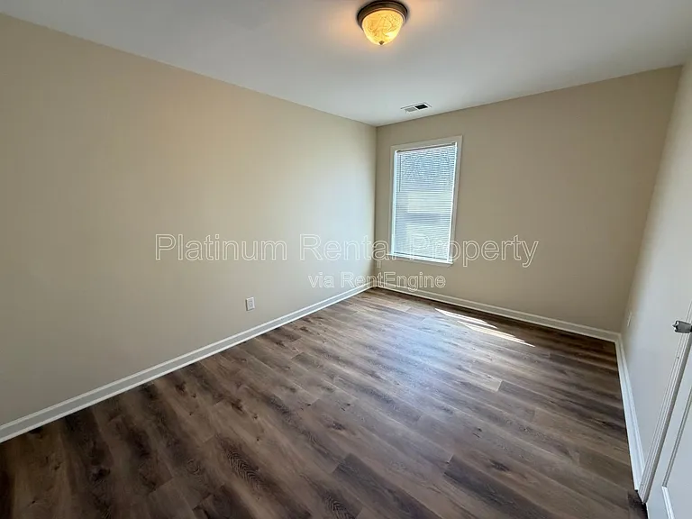 504 Dunbar St SW — Photo 19