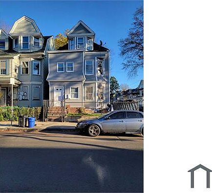 1st image of 22 Fabyan Pl #2
