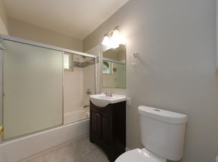 1364 Laurel St #QNMMSQGPR, San Carlos, CA 94070