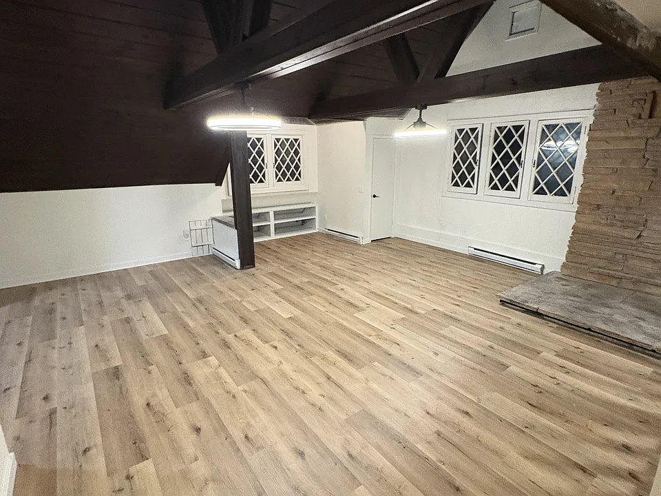 1115 Lake Ave #4