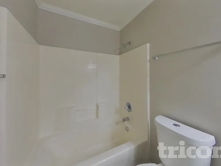 409 W Azure Ave — Photo 11