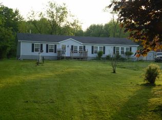 10421 Edies Rd, Springville, NY 14141