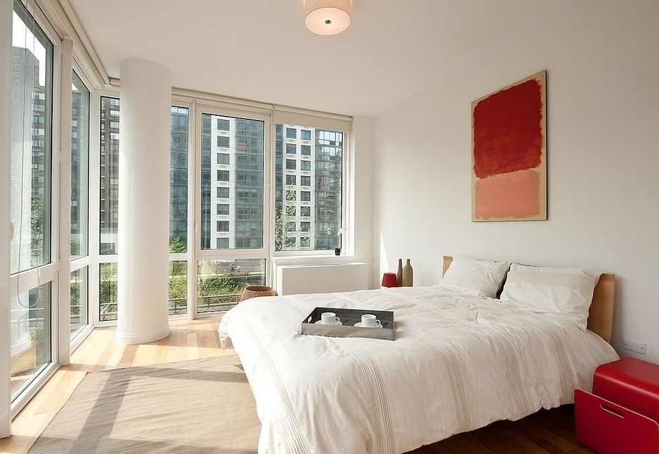 1st image of 795 Columbus Ave APT 10a