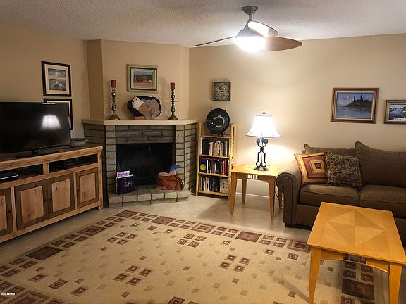 4th image of 959 N 85th Pl