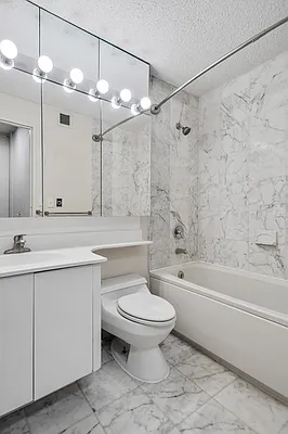 Sold by R New York | media 8