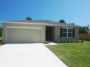 2711 SE Buccaneer Cir, Port Saint Lucie, FL 34952