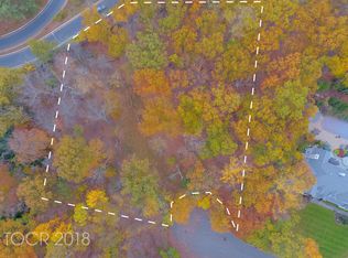 18 Big Ramapo Rd, Saddle River, NJ 07458