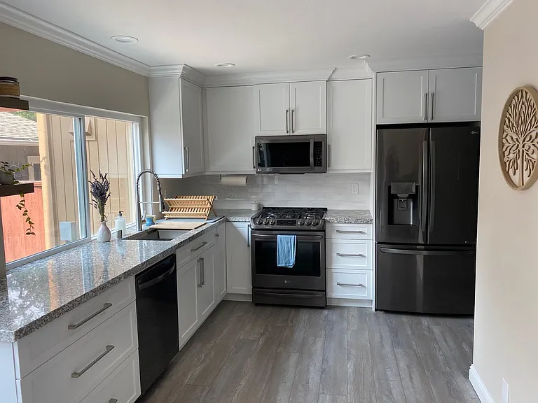 148 Lawnview Cir — Photo 9