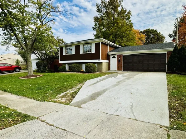 919 Halesworth Dr, Cincinnati, OH 45240