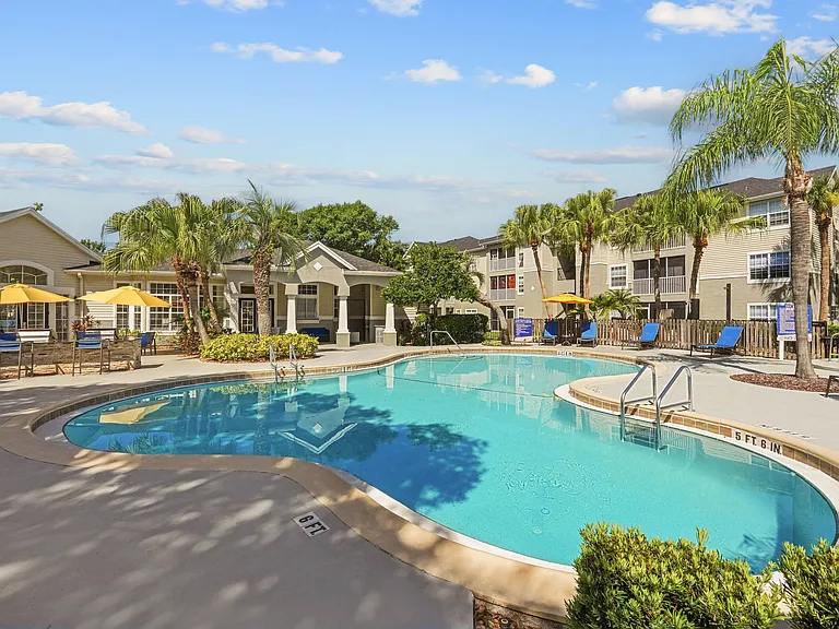 Alvista Sterling Palms — Photo 20