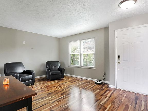 2nd image of 7427 Glenwick Blvd