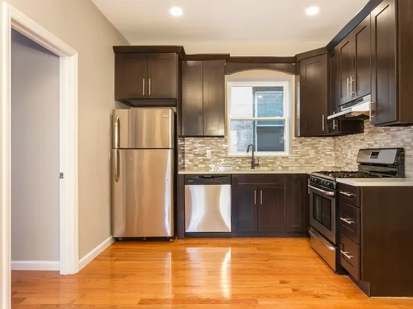 30 Broadway image 1 of 9