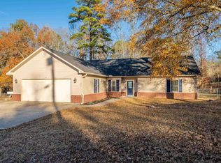 211 Kight Trl, Hot Springs, AR 71913