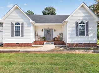 2318 Dobbins Pike, Portland, TN 37148