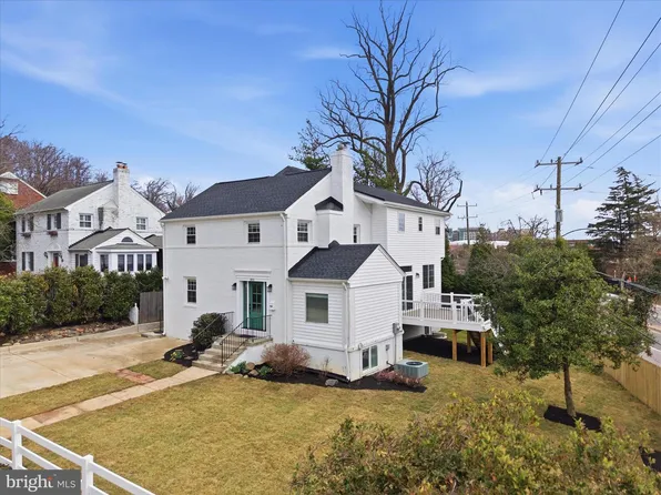 3111 S Hill St, Arlington, VA 22202