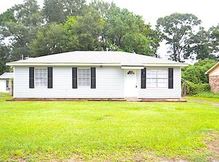 5436 Bellefield Dr N, Theodore, AL 36582