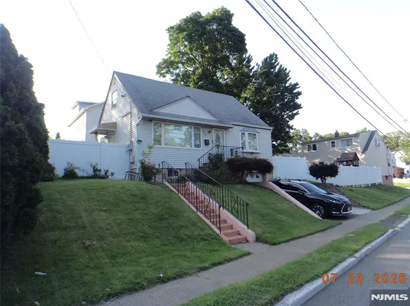 590 River Dr #594, Passaic, NJ 07055