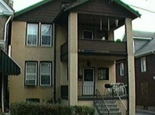 1010 4th St, Braddock, PA 15104