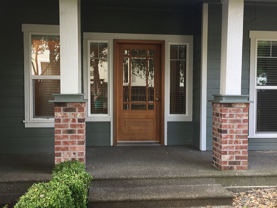 1st image of 2819 Haig Dr SE
