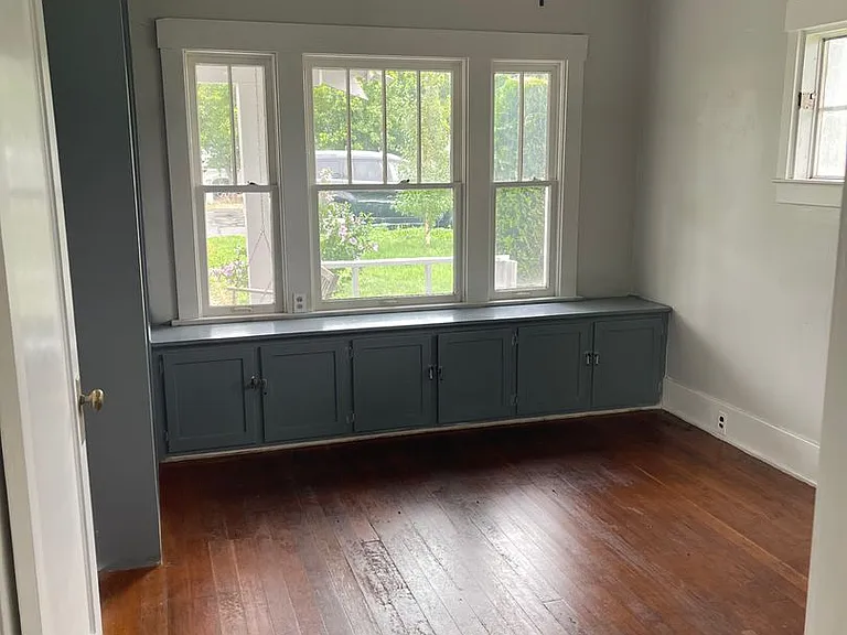 820 Milner St — Photo 12