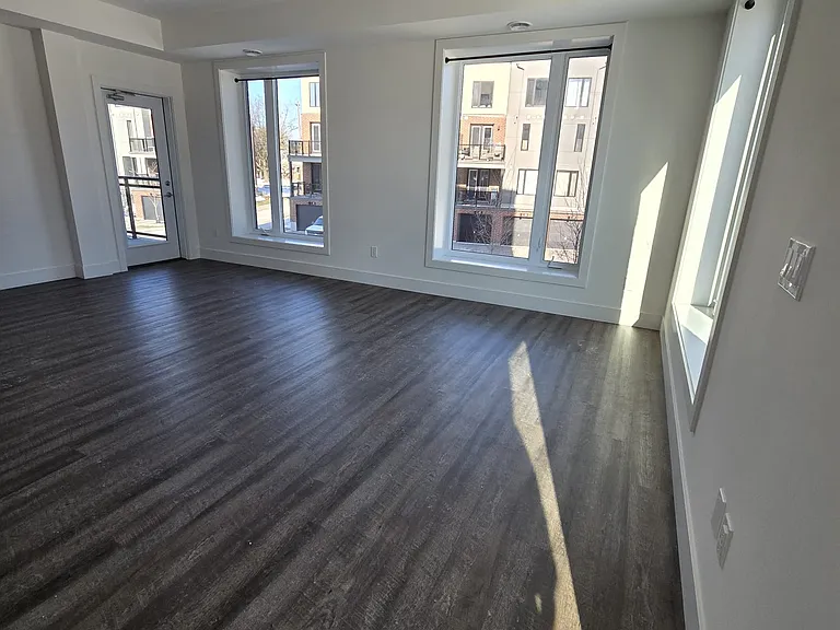 107 Roger St #615 — Photo 4