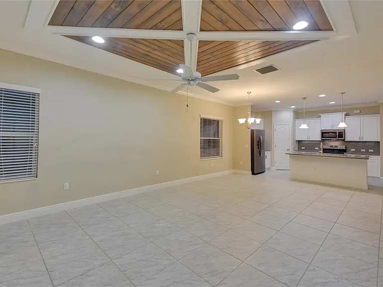 7408 Ridgelake Cir — Photo 19