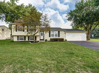 6502 Glenhurst Dr, Maumee, OH 43537