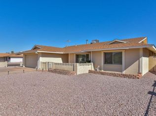 5256 W Acapulco Ln, Glendale, AZ 85306