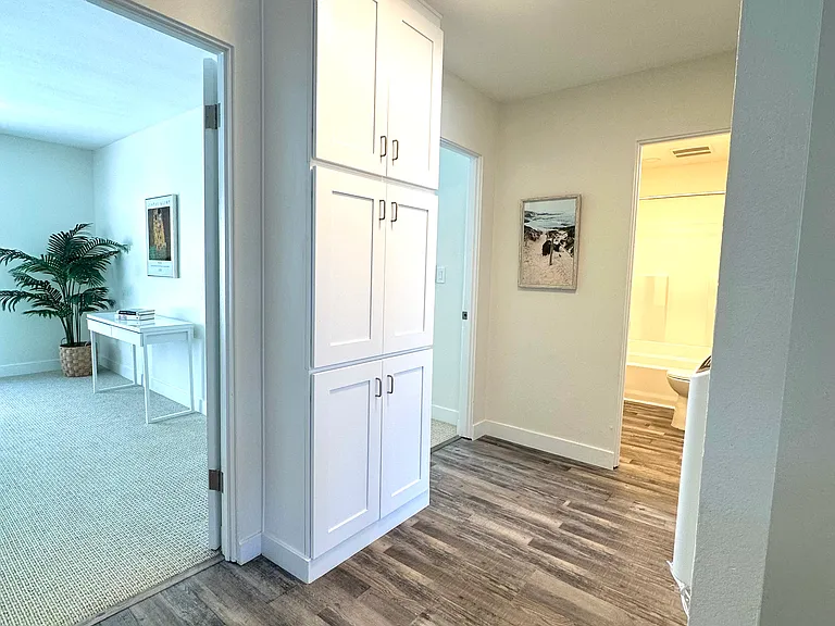 1835 Grant Ave — Photo 11