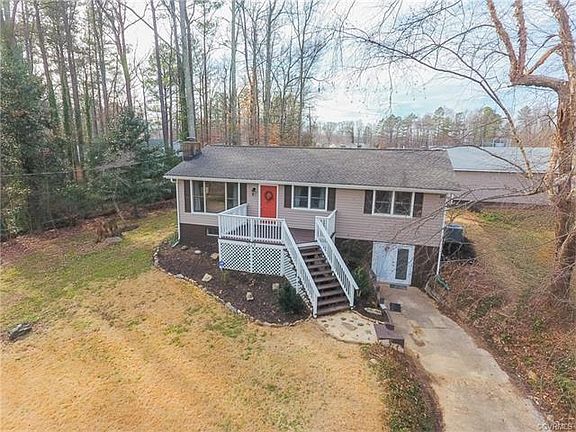 3rd image of 7129 Lakeshore Dr