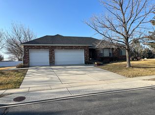 10093 N 5300 W, Highland, UT 84003