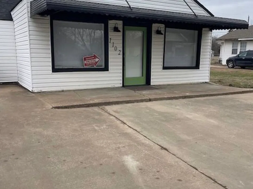 1102 N Oklahoma Ave