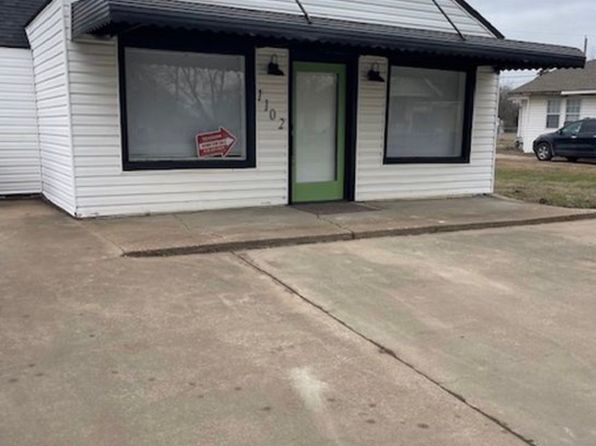 1102 N Oklahoma Ave