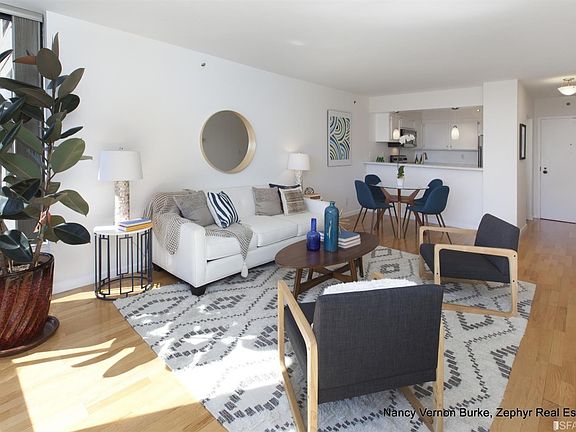 4th image of 900 Bush St APT 505
