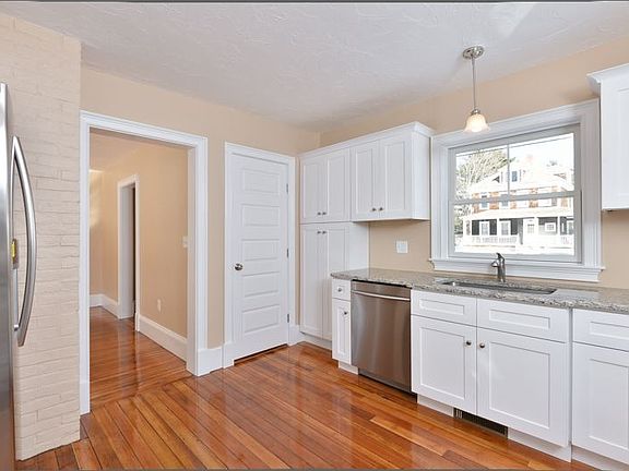 Kitchen - Hardwood Floors
