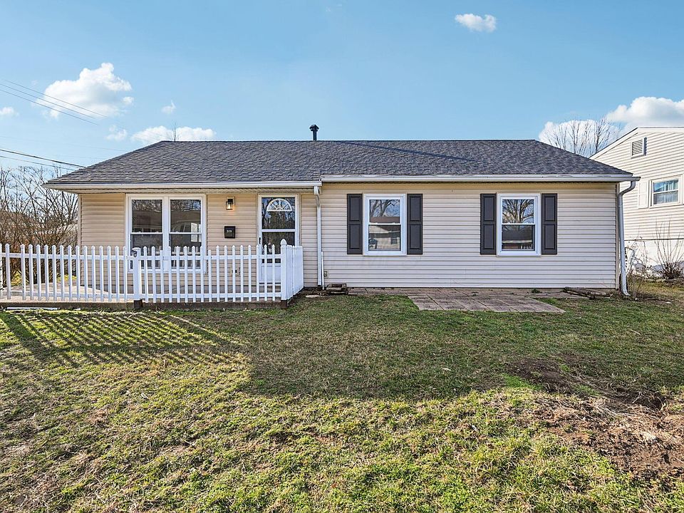 1st image of 309 Baroness Way