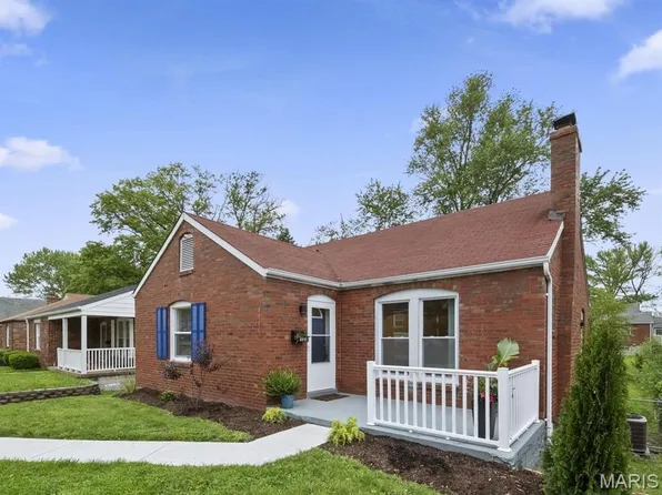 8915 Guthrie Ave, Saint Louis, MO 63134