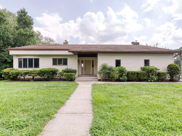 18 Byway Rd, Owings Mills, MD 21117