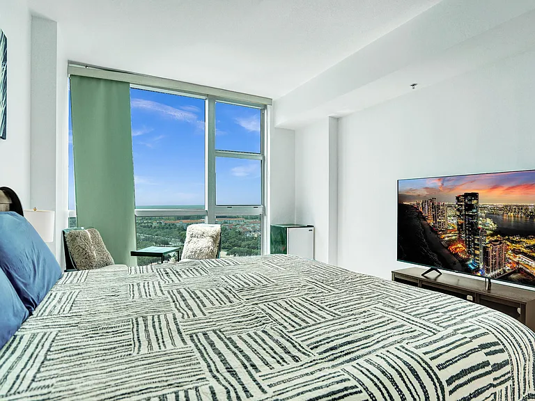 2641 N Flamingo Rd #2105N — Photo 6