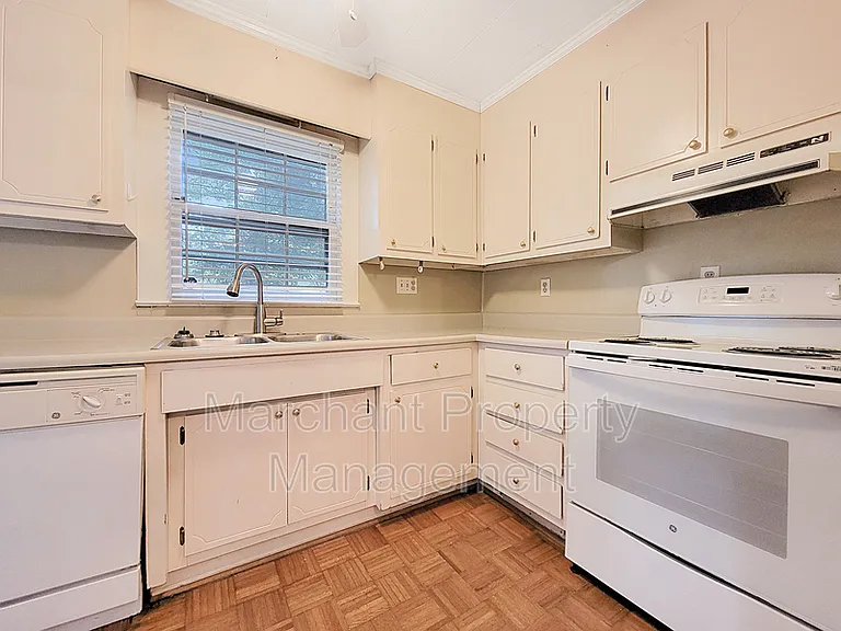 13 Brookview Cir — Photo 10