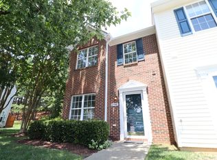 10941 Pendragon Pl, Raleigh, NC 27614