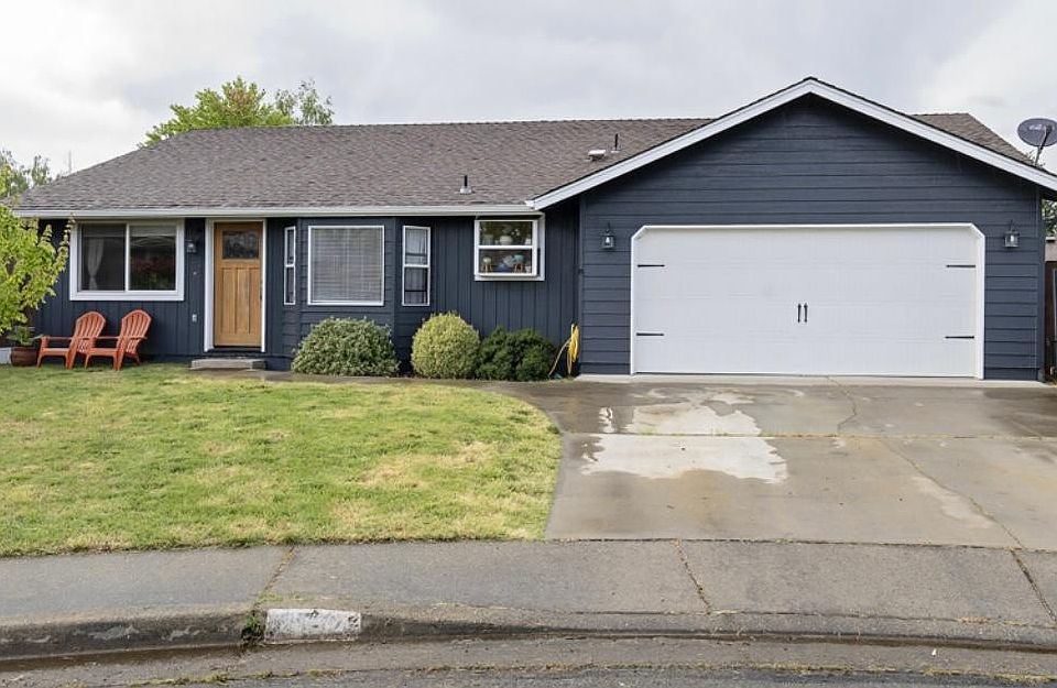 1st image of 2712 Salmon Cir