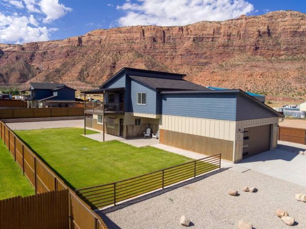 17 Tangren Cir, Moab, UT 84532