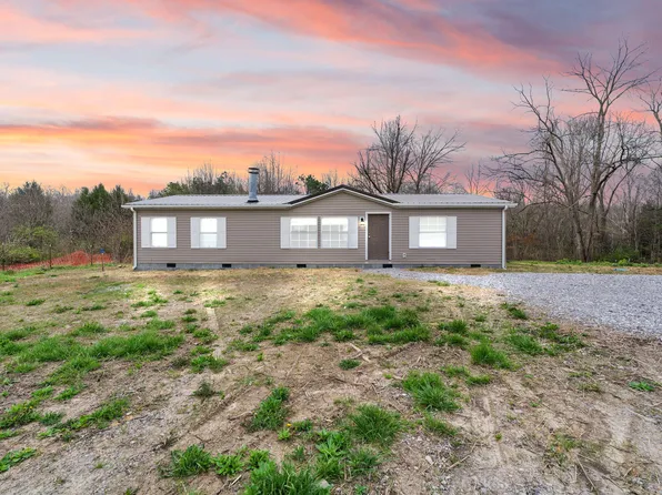 179 Clifton Ln, McKee, KY 40447